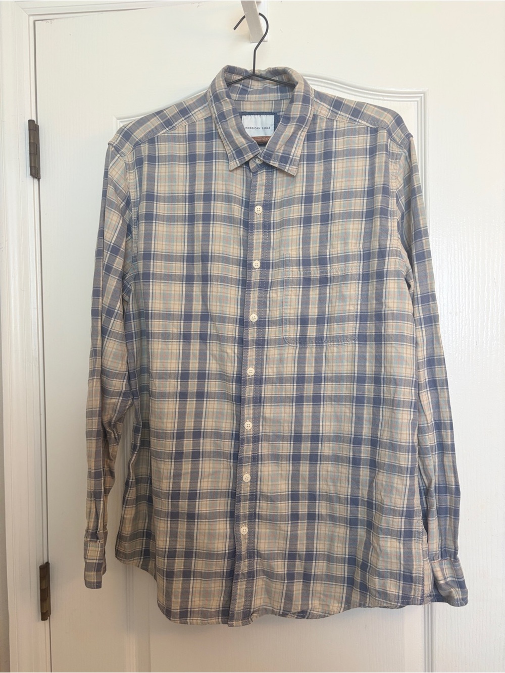 American Eagle Plaid Button Down Shirt Mens Medium Tall Blue Cream Orange